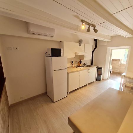 Al Castello - Aeroporto Delle Marche - Ancona Apartman Falconara Marittima Kültér fotó