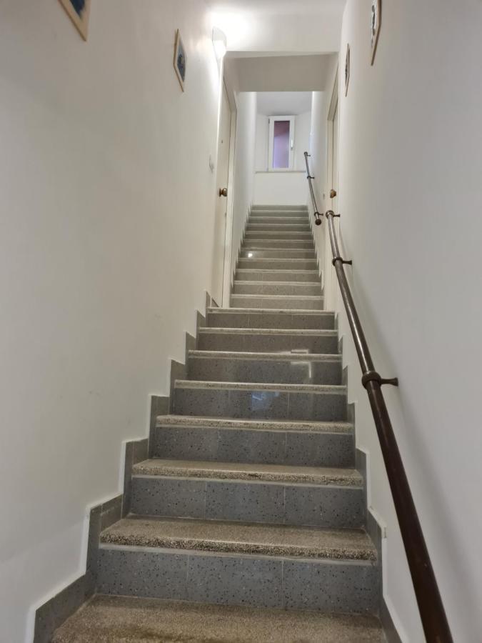 Al Castello - Aeroporto Delle Marche - Ancona Apartman Falconara Marittima Kültér fotó