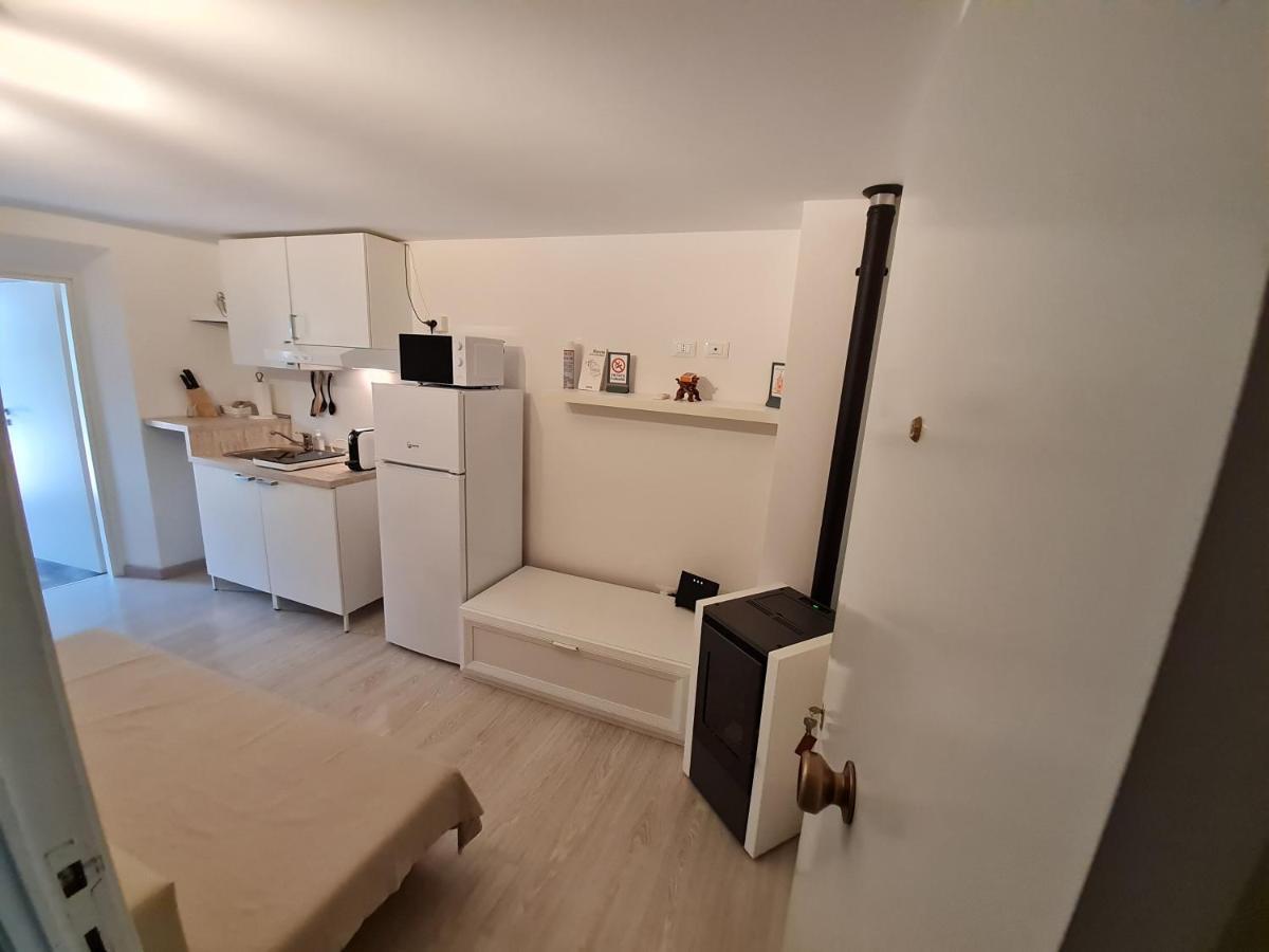 Al Castello - Aeroporto Delle Marche - Ancona Apartman Falconara Marittima Kültér fotó