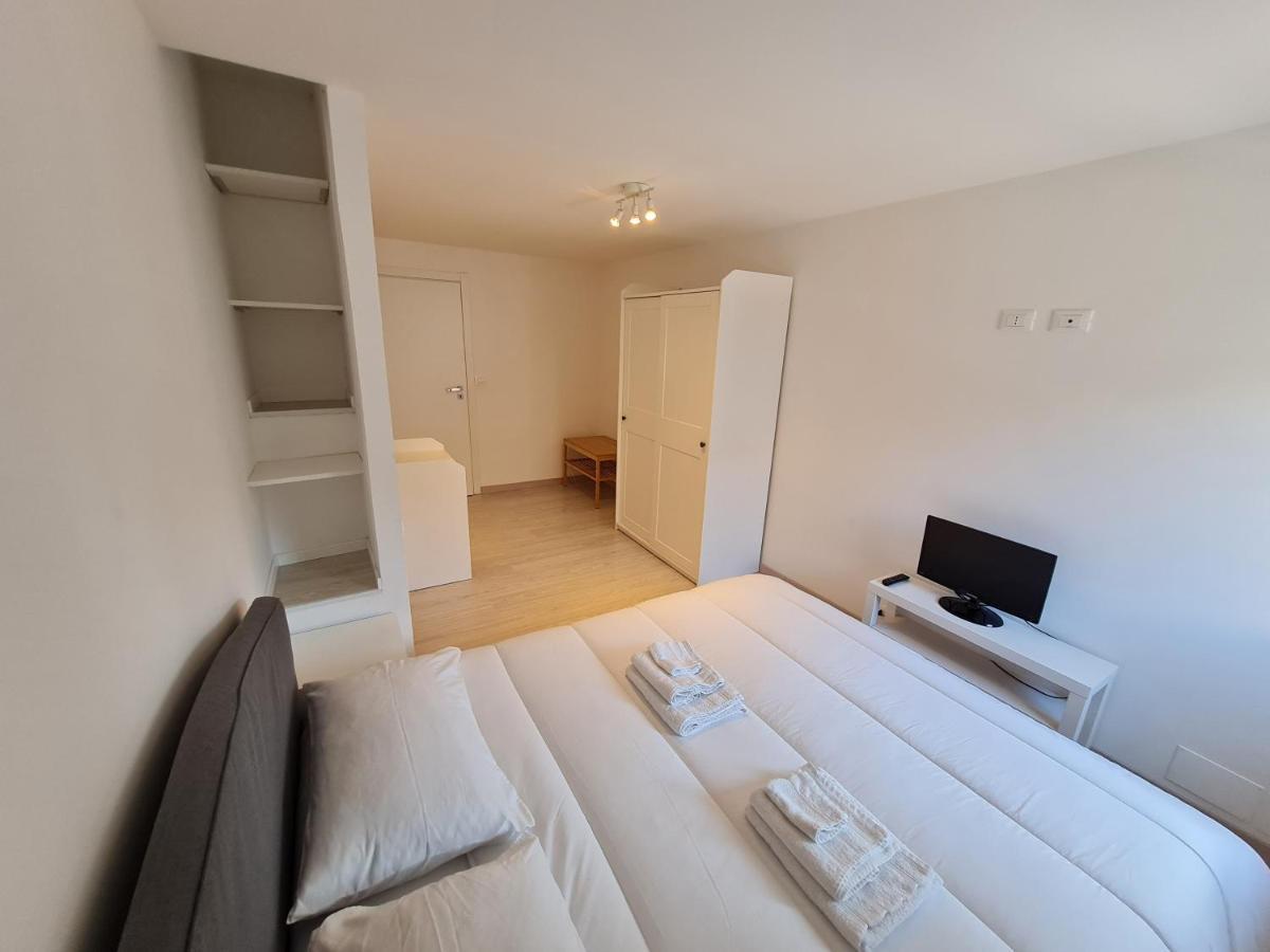 Al Castello - Aeroporto Delle Marche - Ancona Apartman Falconara Marittima Kültér fotó